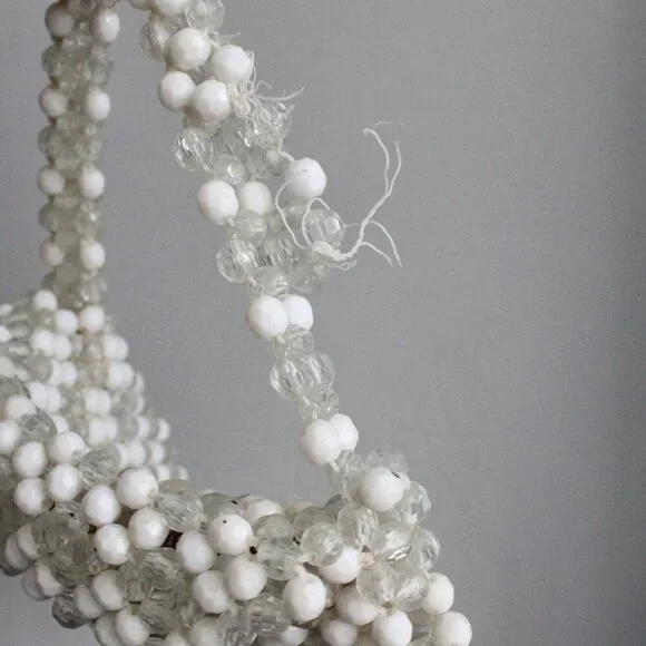 Vintage 1960s Clear & White Plastic Beaded Evening Party Handbag Purse - Picture 4 of 5